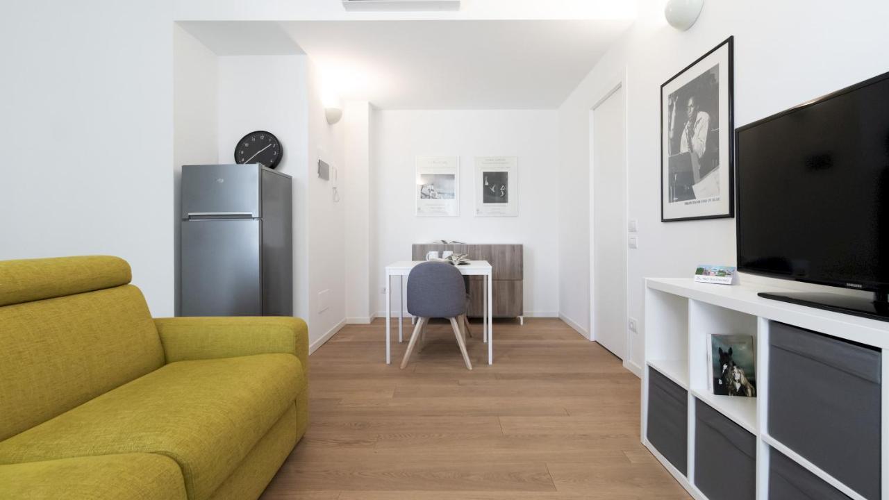 Italianway - Caterina Da Forli 6 Apartment Milan Bagian luar foto